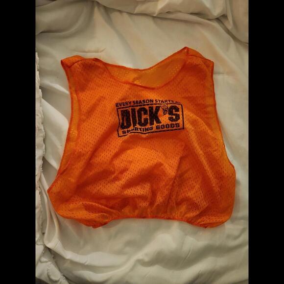 Soccer/basketball practice‎ jerseys x10 - Picture 1 of 2